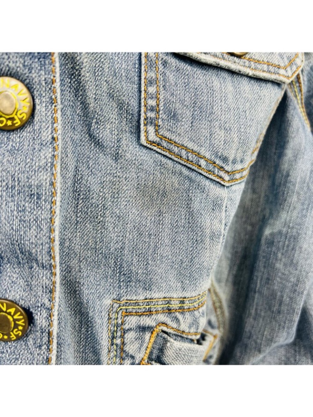 Old Navy Women’s Denim Jean Jacket Blue Long Sleeve Button Front XL - 1X - Picture 2 of 5